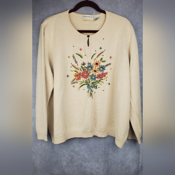 Alfred Dunner Sweaters - Vintage Alfred Dunner Crewel embroidered flower bouquet design sweater 3X